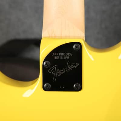 Fender Made in Japan HM Strat - Frozen Yellow - 2nd Hand image 10