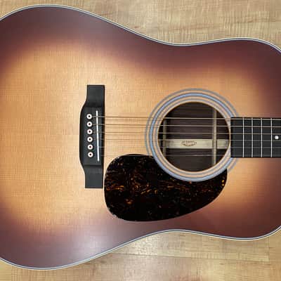Martin Standard Series D-28 2023 Acoustic Guitars Satin Amberburst image 4