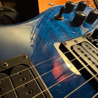Carvin DC400 w/ Floyd Rose & Active/Passive Electronics (Carvin/G&G Hardcase incl.) image 18