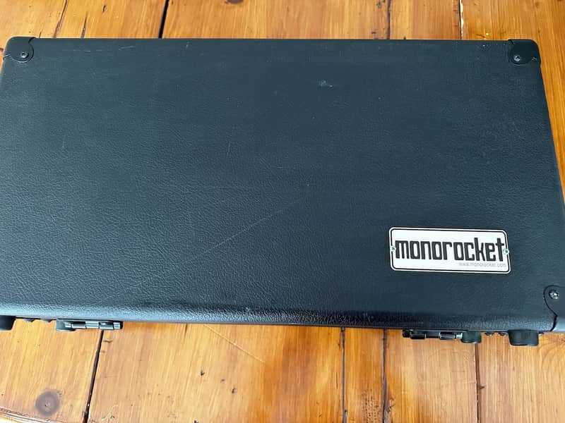 Monorocket 6U x 104hp (208hp total) Portable Eurorack Case with Make Noise Bus Board image 1