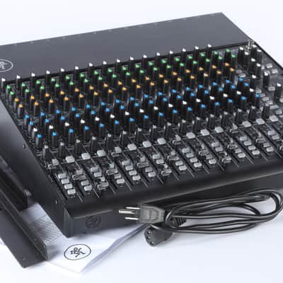 Mackie 1604VLZ4 16-Channel 4 Bus Compact Analog Mic / Line Mixer - Black image 1