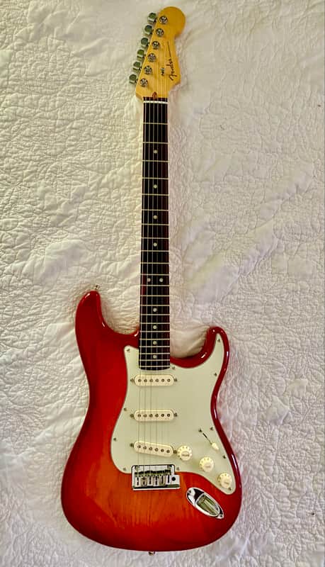 Fender American Deluxe Stratocaster Ash 2011 - 2016 | Reverb