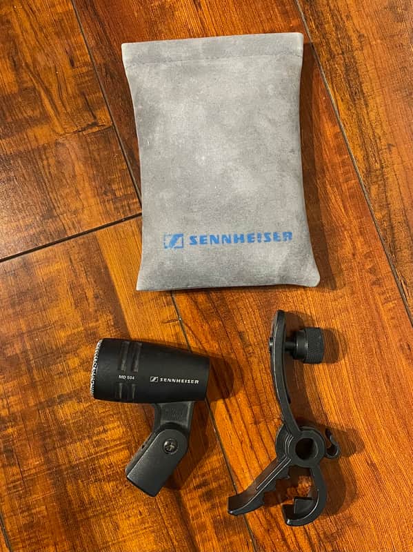 ☆Sennheiser MD 504 Cardioid Dynamic Drum Microphone With Mounting Clip and bag image 1