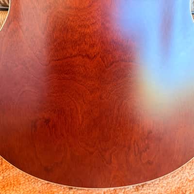 Godin 5th Avenue CW Kingpin II - Cognac Burst image 12