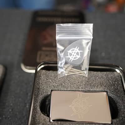 Schecter USA Custom Shop SYNYSTER GATES SIGNATURE Chrome Pickup (TREM) Set 6528 (Syn Signed Tin) image 7