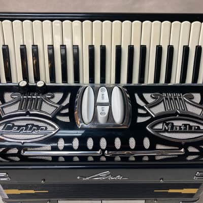 CENTRO-MATIC LIRA 2 REED ACCORDION WITH MICROPHONE #CBFL254-8 image 3