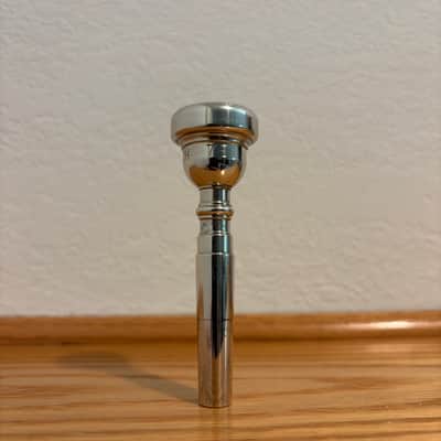 Vincent Bach 7E Trumpet Mouthpiece (Large Font Engraving) image 3