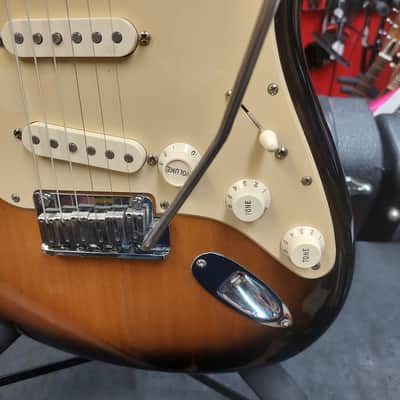 2006 Fender Stratocaster American Deluxe V Neck - 60th Anniversary - Sunburst  SN# DZ5156929 "Made In USA" image 10
