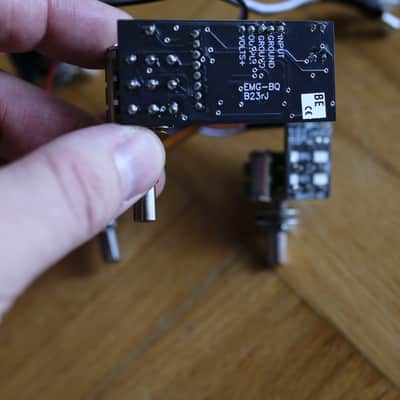 EMG BQC-SYS Active Bass EQ System with Volume/Blend image 3