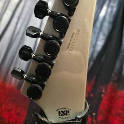ESP E-II Arrow NT 2019 - Present - Black Silver Fade image 7