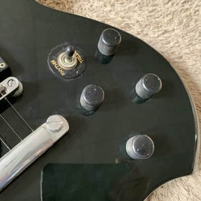 Samick Black Electric Guitar, Basswood Body, Maple Neck, 22 Frets Rosewood Fingerboard image 11