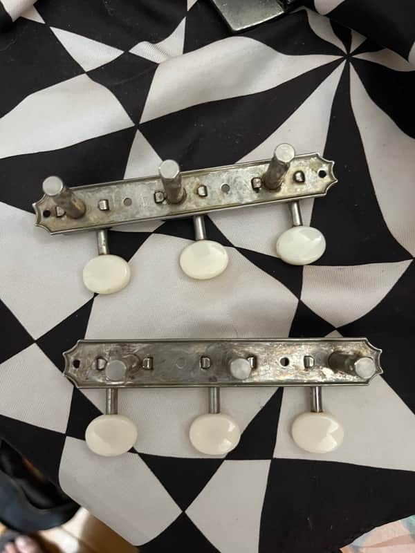 Original Kluson Deluxe 3 on a side 1950s-1960s - Chrome, white image 1