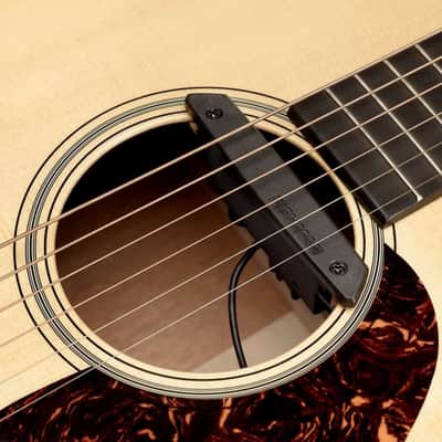 Fishman Rare Earth Magnetic Single Coil Active Soundhole Pickup image 2