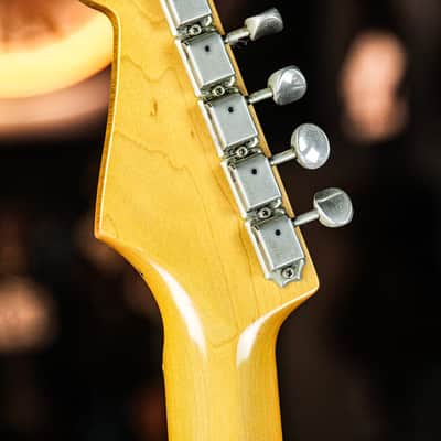 2001/2003 Fender Stratocaster ST-54 neck/ST-62 body MIJ candy apple red image 8