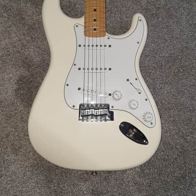 Fender Stratocaster 2007-2008 - Arctic White image 1