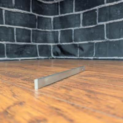 Slingerland 1960s Vintage Flat‑Base Stand Aluminum Leg – Original USA‑Made Hardware, Classic Mid‑Century Design image 2