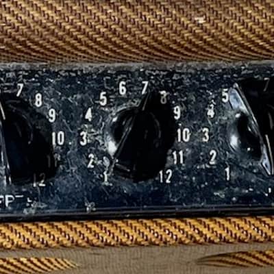 Fender Vibrolux Amp 1959 a very cool & vibey Tweed Vibrolux serviced & ready to enjoy. image 7