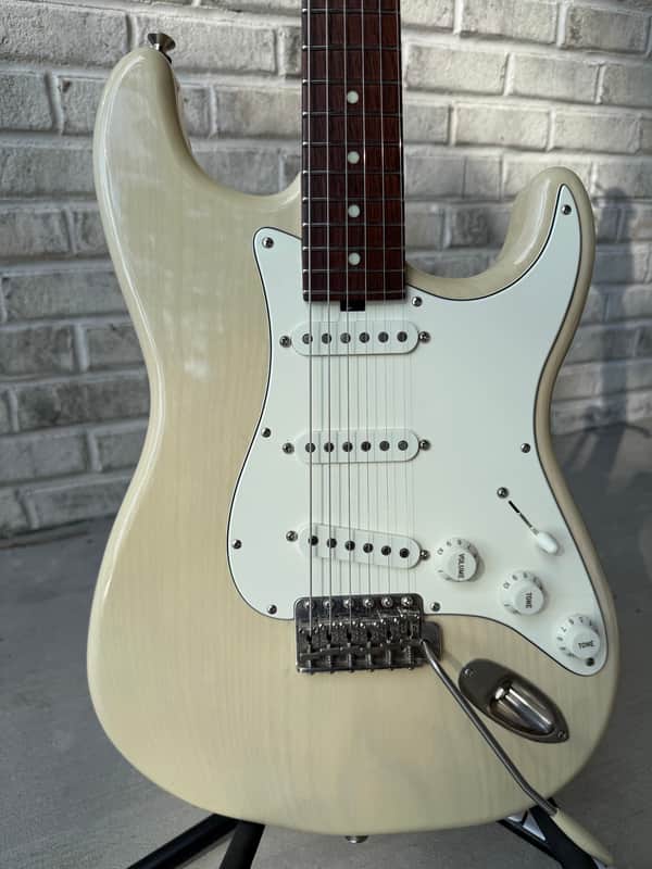 Michael Tuttle Custom Classic S - Mary Kay White Nitro image 1
