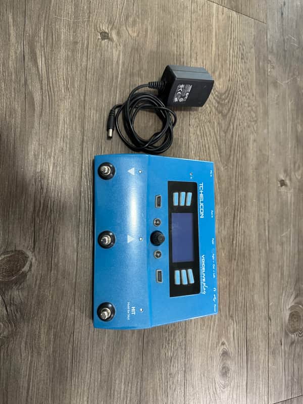 TC Electronic Voicelive Play unknown - Blue image 1