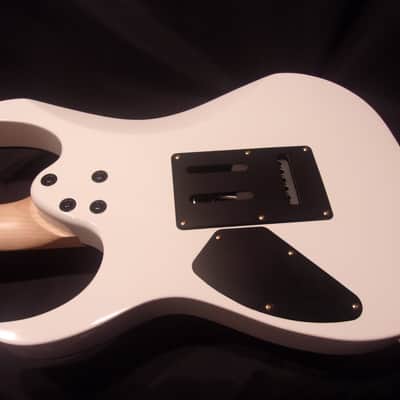 Ibanez Gio - white with gold hardware image 5