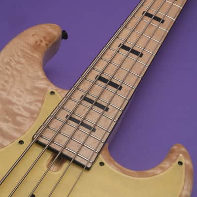 Moon JB-5 Active Custom - Quilt Maple image 5