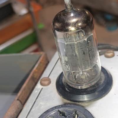 RCA USA 12ax7 /ECC83 gray plate preamp tube USA 1958  - Glad image 2