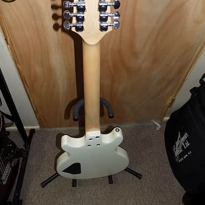 Daisy Rock Retro- H 12 String - White image 11