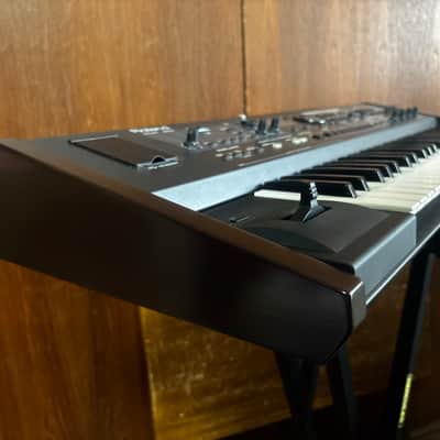 Roland VP-770 Vocal & Ensemble Keyboard w/ box Hands-free Microphone image 5