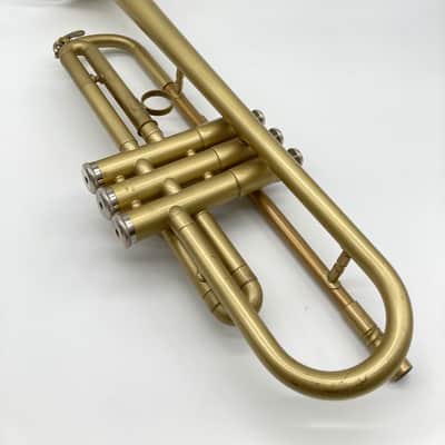 Lacquer Yamaha YTR-01 Q-class Bb Trumpet image 5