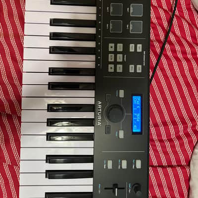 Arturia KeyLab Essential 61 MkIII MIDI Controller 2023 - Present Black Bild 3