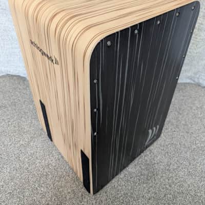 SCHLAGWERK CP608 FINELINE COMFORT CAJON, DARK NIGHT WITH PAD image 2