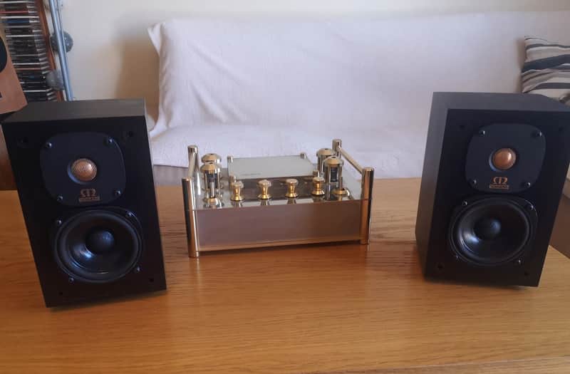 Monitor Audio One Gold - BLACK image 1