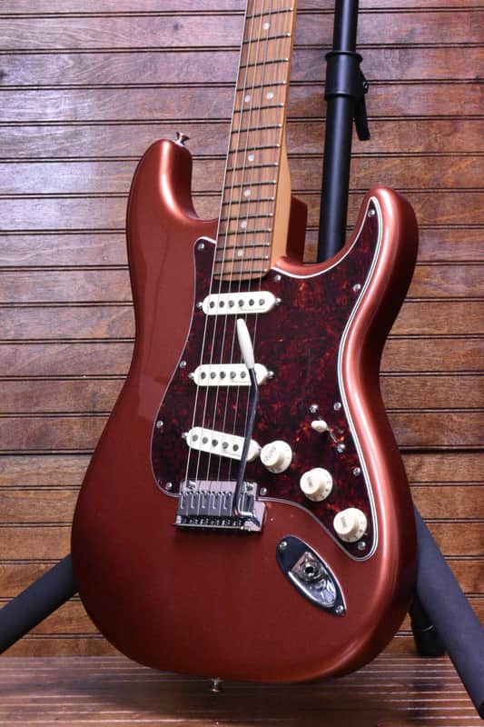 Fender Player Plus Stratocaster®, Pau Ferro Fingerboard, Aged Candy Apple Red image 1