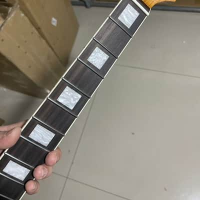 White binding Round stainless steel 4a 22 frets Roasted Maple guitar neck Rosewood fingerboard Pearl block inlay 25.5inch hole 10mm image 1