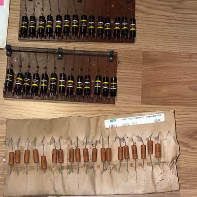 Huge Lot of 1000 + Resistors - Airco TRW Memcor Sage - NOS Vintage image 7