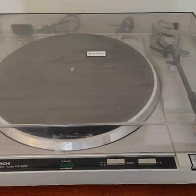 Hitachi HT50S turntable in in very good condition - 1970's image 4