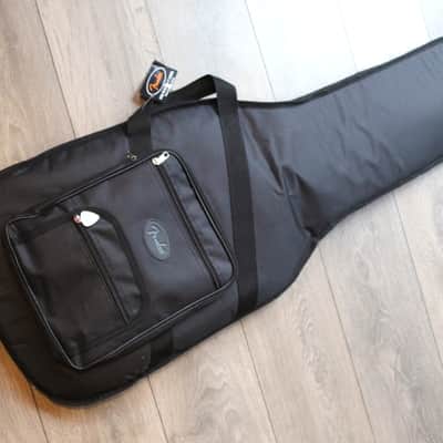NEW MODEL FENDER "Vintera III Late '60s Stratocaster, Maple Fingerboard, Olympic White" GIGBAG, 3, 75 KG image 18