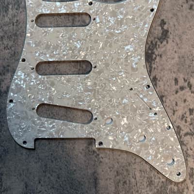 BMC Standard Stratocaster® Strat® Pickguard 3 Ply 11 Hole SSS Single Single Single Oyster Pearl [L20] image 1