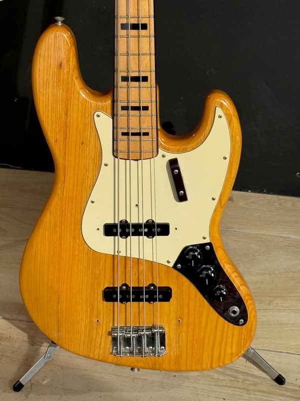 Fender Jazz Bass 1973 - beautiful Natural Ash finish w/a 4-Bolt Black/Bound Maple Neck ! image 1