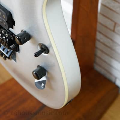 ESP LTD H3-1000 FR - Metallic Silver image 10