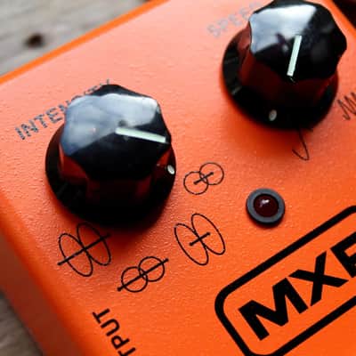 MXR M107 Phase 100 Reissue image 2