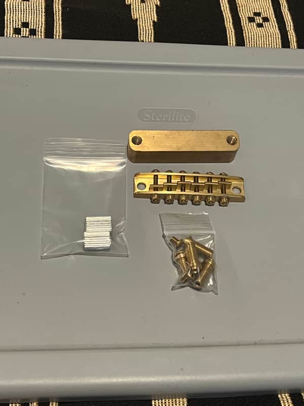Garcia Alligator Strat Bridge Set image 1