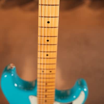 Fender American Professional II Stratocaster with Maple Fretboard 2020 - Present - Miami Blue image 4