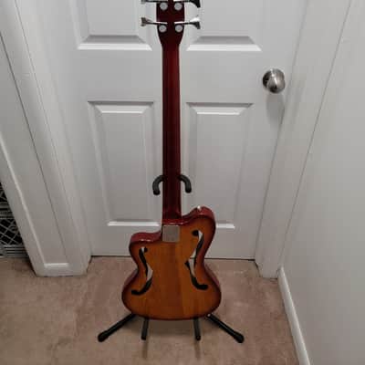 Series 10 Scroll Bass image 6