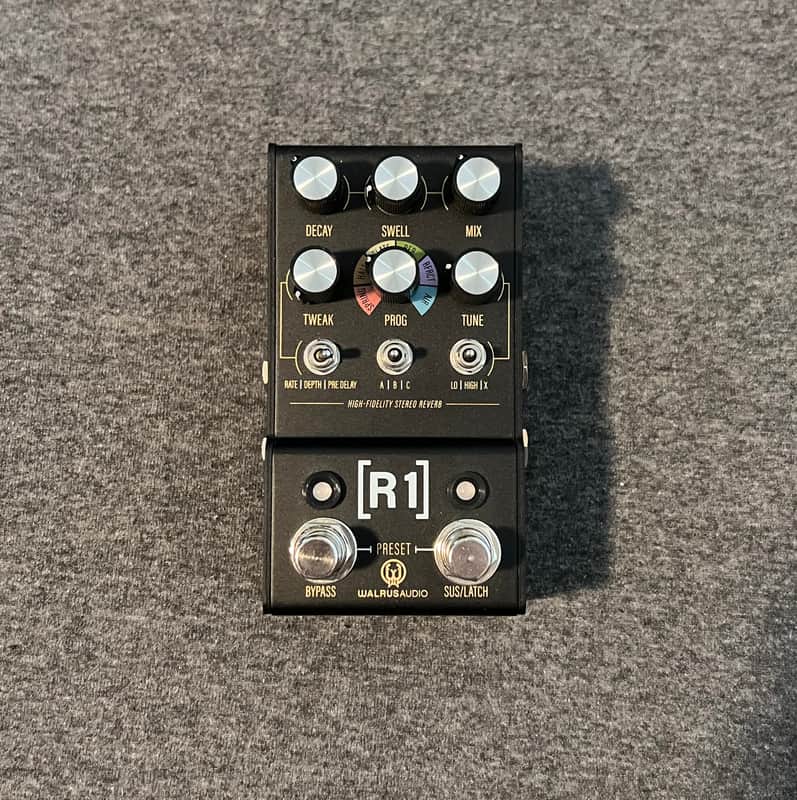 Walrus Audio Mako R1 High-Fidelity Stereo Reverb 2021 - 2024 - Black image 1