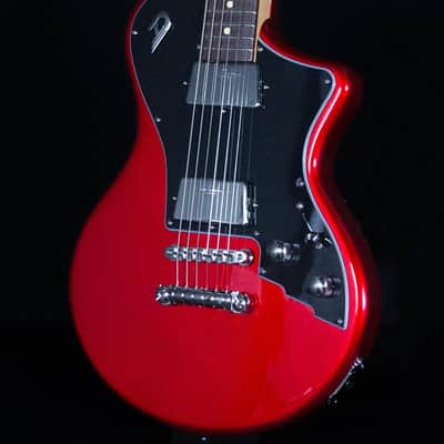 Duesenberg Julietta, Catalina Red image 2