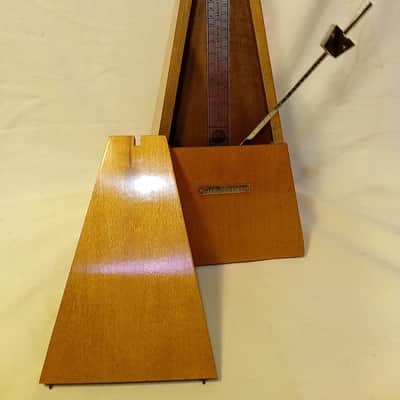 Fully Restored Vintage Seth Thomas Metronome No 10 Mid 1970s Birdseye Golden Maple, Serviced, Solid Brass Trim image 15