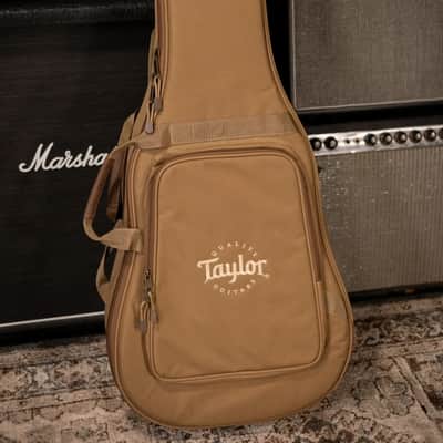 Taylor 214ce-K Grand Auditorium Acoustic/Electric Guitar with Gig Bag image 17