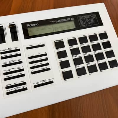 Roland R-8 Human Rhythm Composer - White Custom Finish