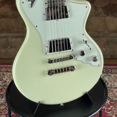 Duesenberg Julietta Vintage White 3,393 kg + incl. Gigbag + NEW image 2